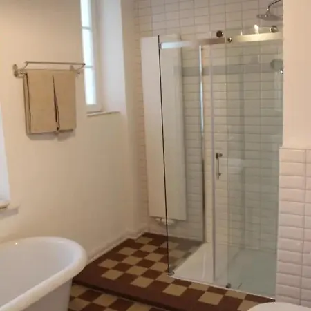 Casa vacanze Historische Lehrerhaeuser Immekeppeloverath Overath